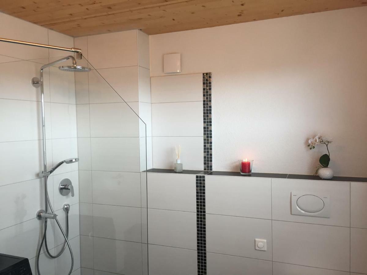 Ferienwohnung Haag 울딘겐물호펜 외부 사진
