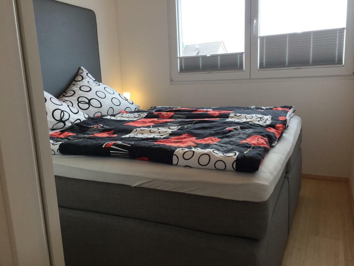 Ferienwohnung Haag 울딘겐물호펜 외부 사진