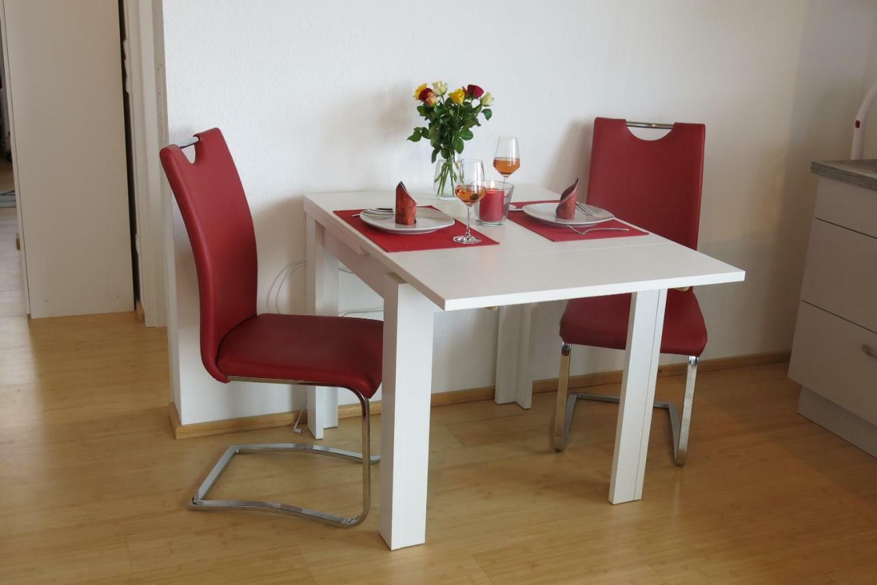 Ferienwohnung Haag 울딘겐물호펜 외부 사진